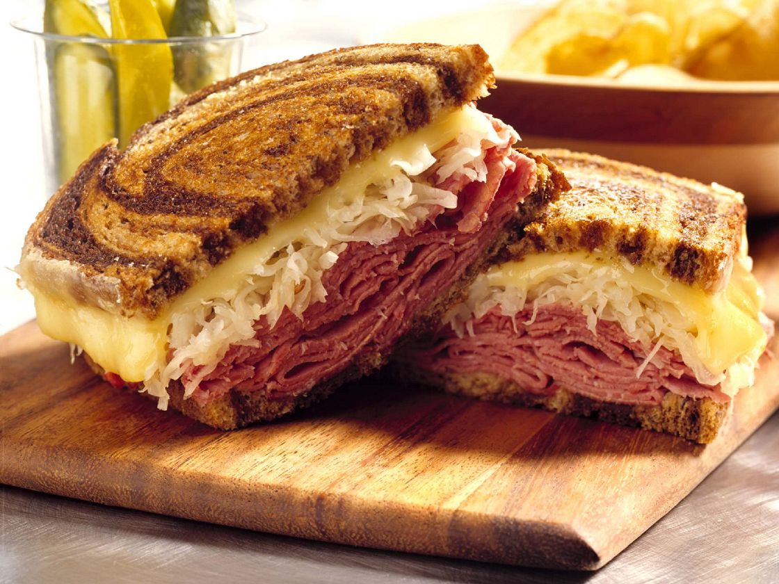 How to Make Reuben Sandwich